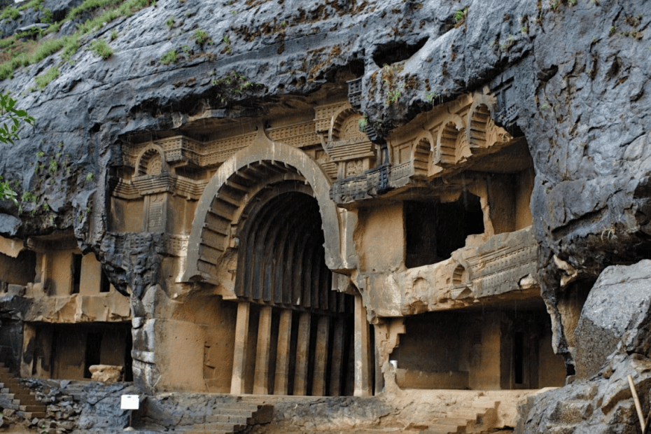 The stunning Bhaja Caves!